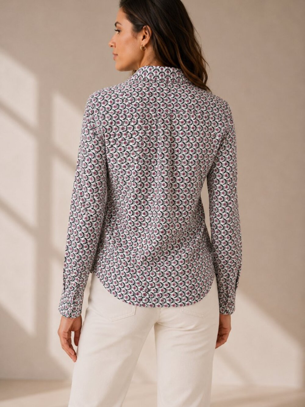 Leylie Los Angeles Floral Print Button Down Blouse XS Rayon Long Sleeve - Picture 2 of 7